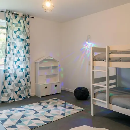 Maison De Avec Piscine 度假居 蒙蒂尼亚克